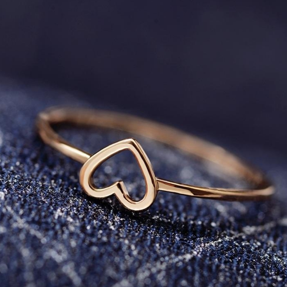 Simple Hollow Heart Ring - Picture 2 of 2